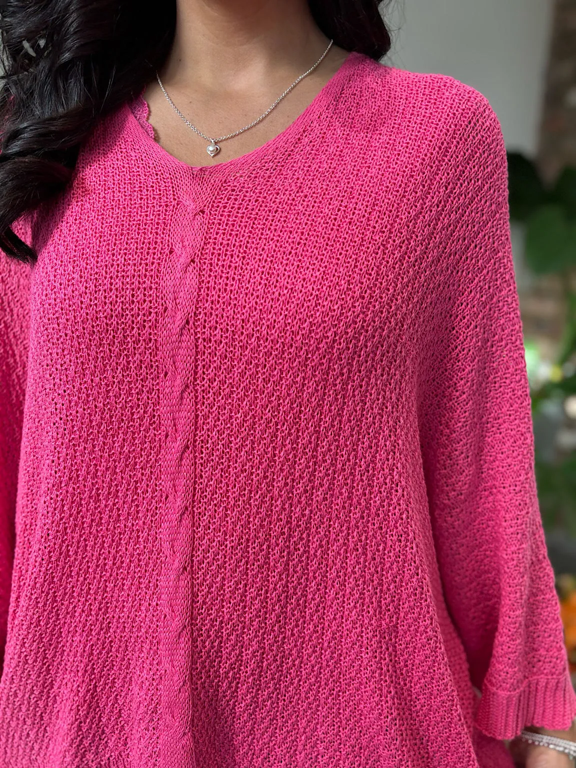 Lipstick V Neck Cable Detail Knit Yasmin