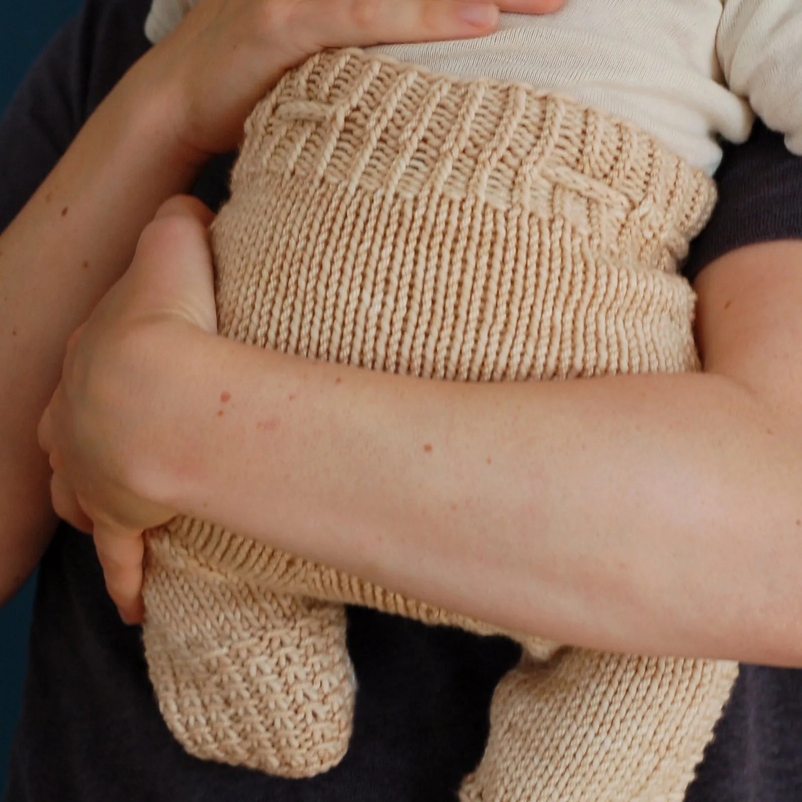 Little Leggings, Frogginette. Print Knitting Pattern