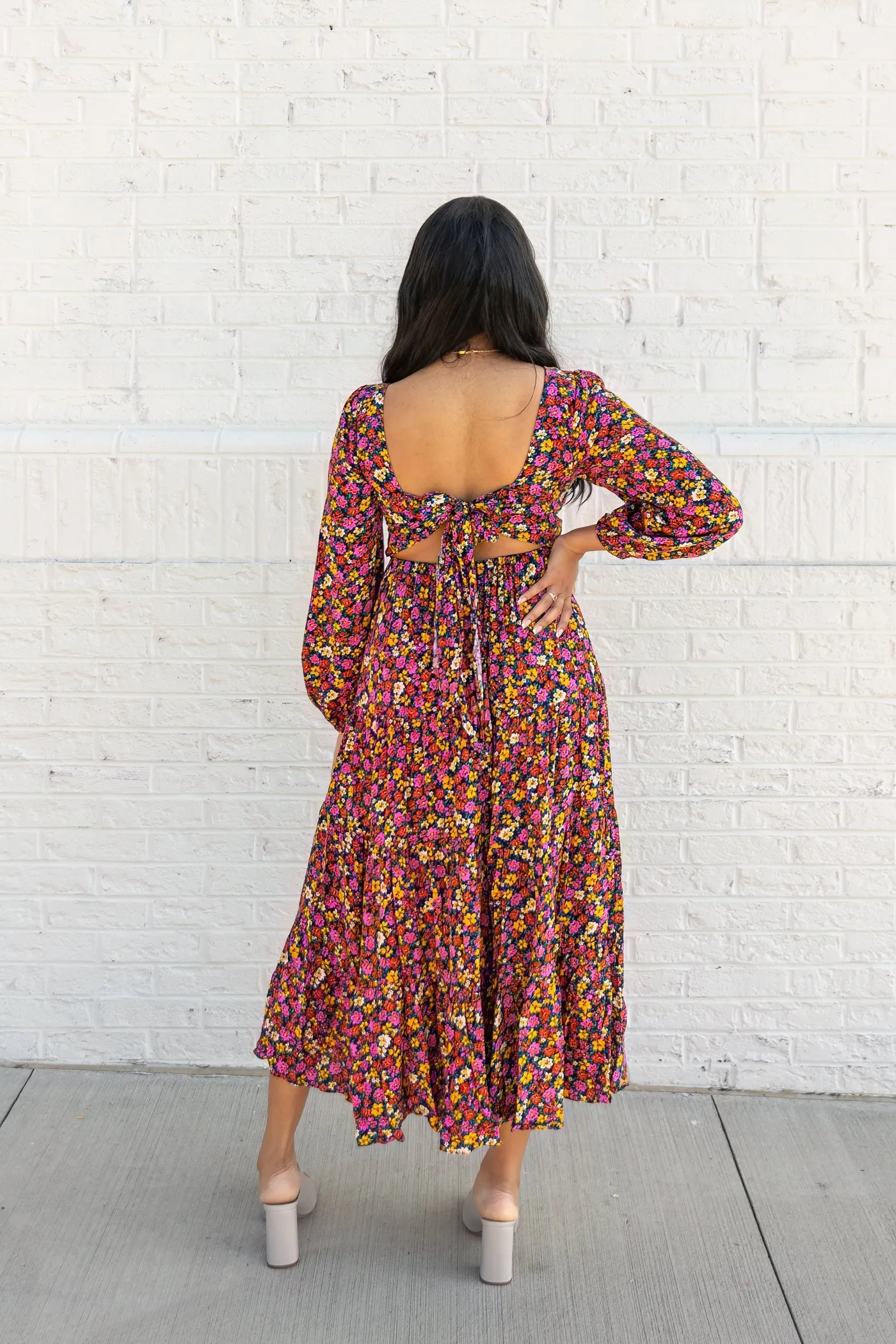 VICTORIA FLORAL DRESS