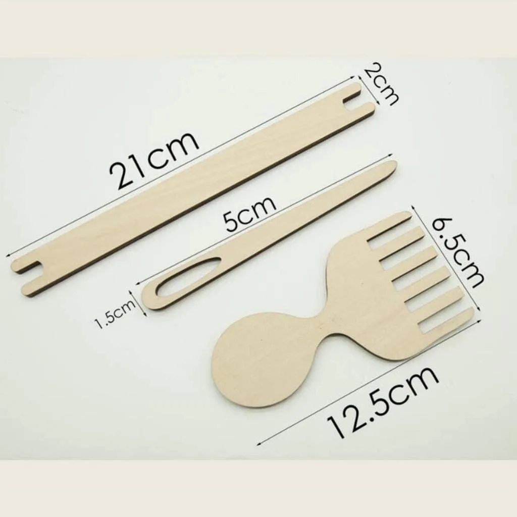 Whittlewud Pack of 4 Weaving Loom 1 Frame with 2 Needle, 1 Comb (11 x 0.98 Inch) Wooden Multi-Craft Weaving Loom Arts & Crafts Develops Creativity Weaving Frame Loom with Stand for Beginner